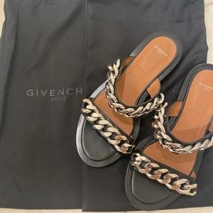Givency black leather chain sandal